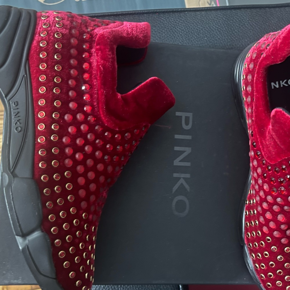 Pinko sneakers Red, size 37